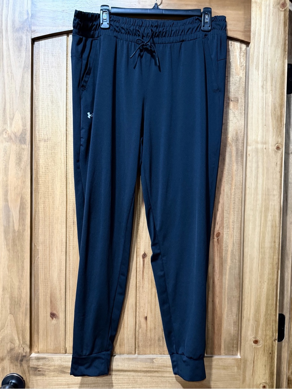 Under Armour Women’s Athletic Joggers Black Large Like New